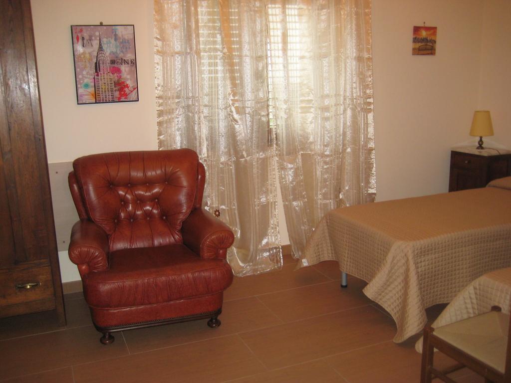 Bed and Breakfast La Quercia Cosenza Pokoj fotografie